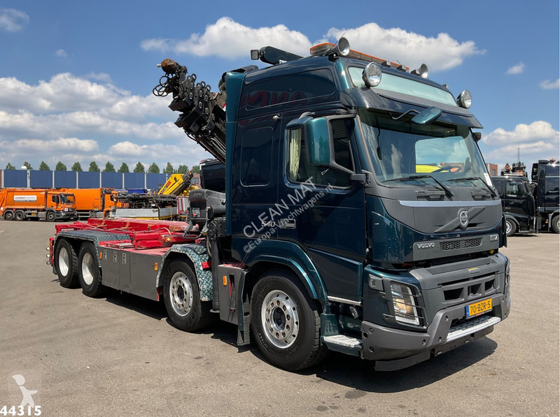 Camion Volvo 540 8x4 Euro 6 Hiab 28 Tonmeter...