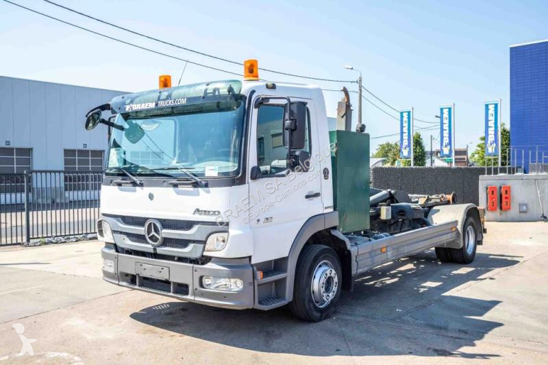 Camion Mercedes 1222 K