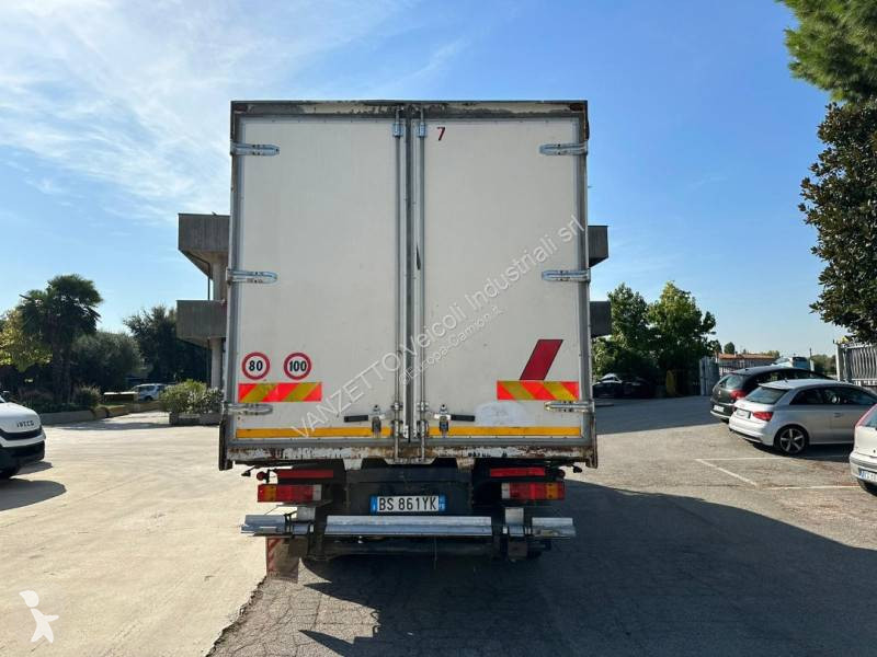 Vrachtwagen Mercedes