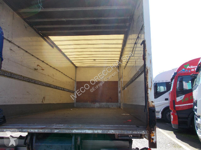 Camion Iveco EUROCARGO ML120E18