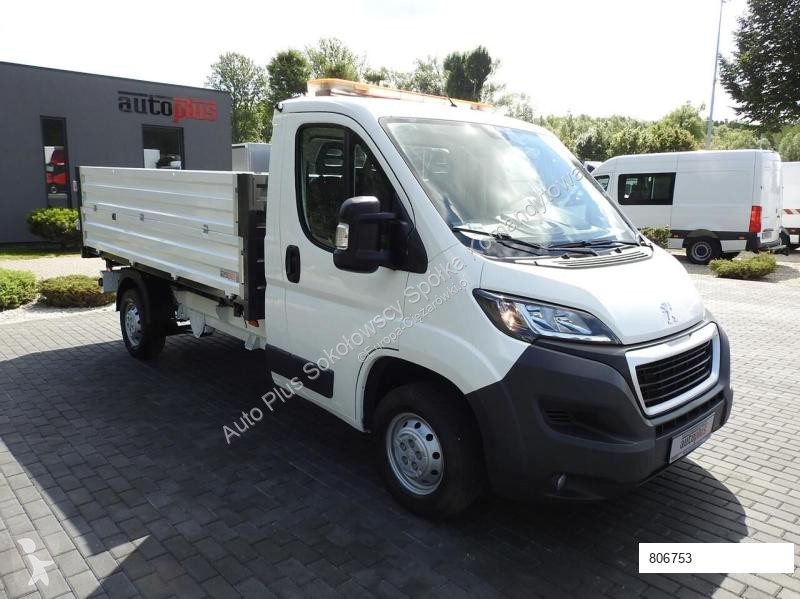 Véhicule utilitaire Peugeot BOXER WYWROTKA...