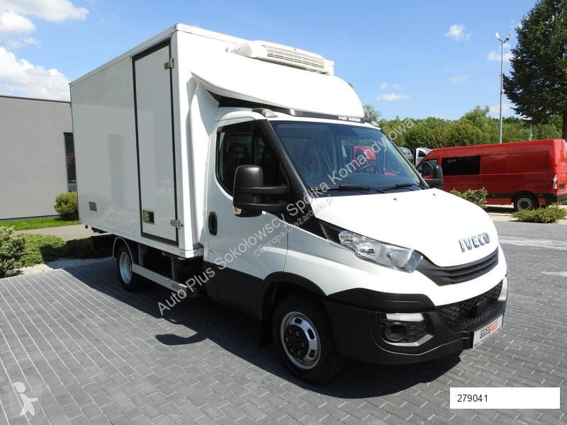 Autoutilitară Iveco DAILY 50C15 CHŁODNIA...