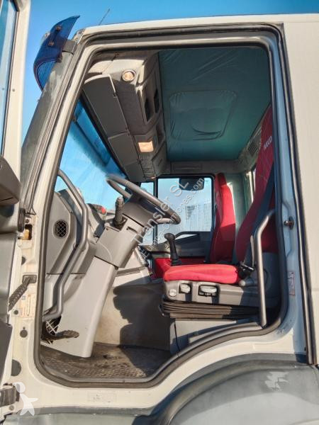 Camion Iveco AD 260 T 44