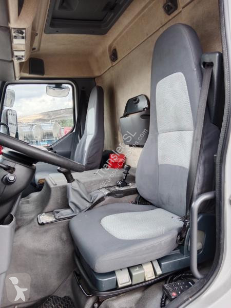 Kamion Renault 320.26 S