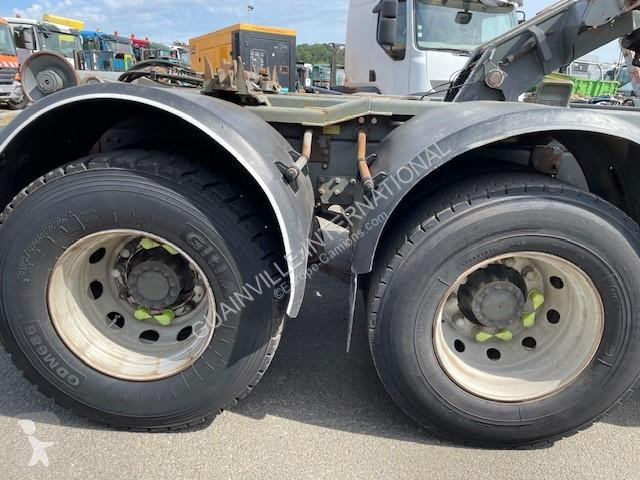 Camion Volvo 380