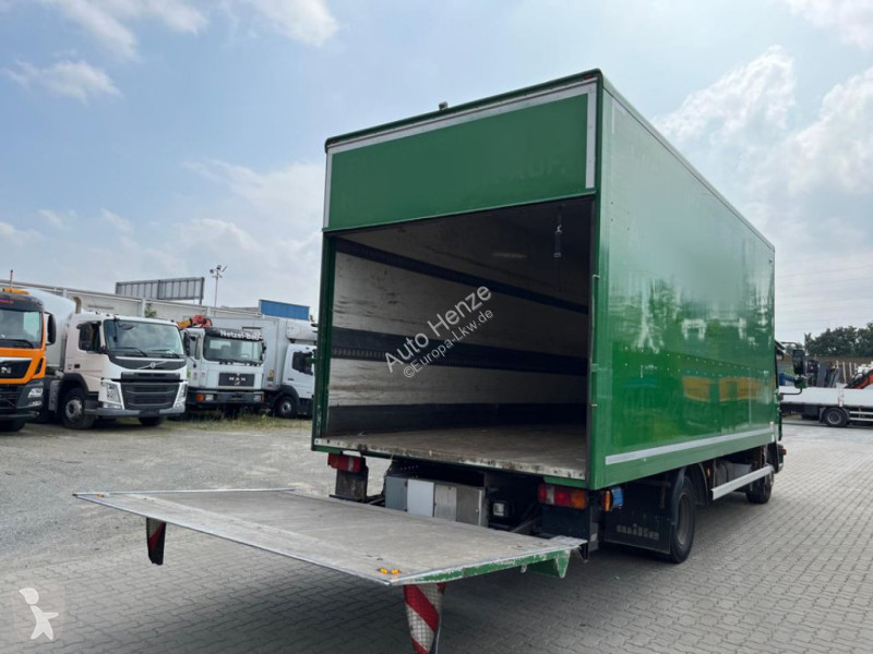 Camion MAN TG-L 12.220 4x2 BL Standardkoffer...