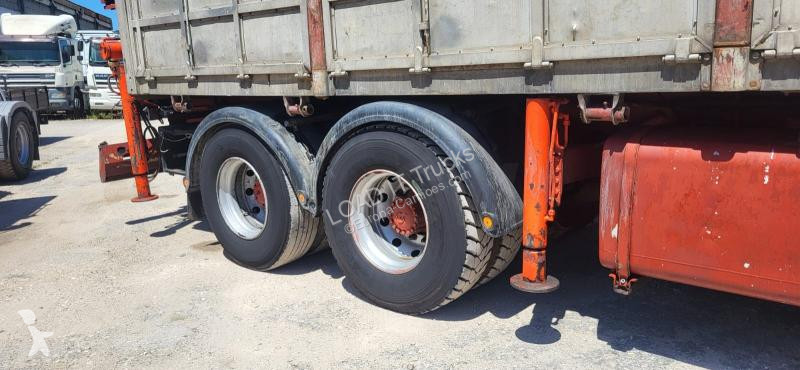 Camion Iveco 240E42 with Palfinger Crane