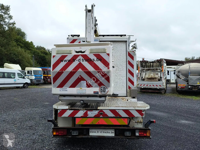 Camion Iveco EuroCargo 120 120E18 + COMET...