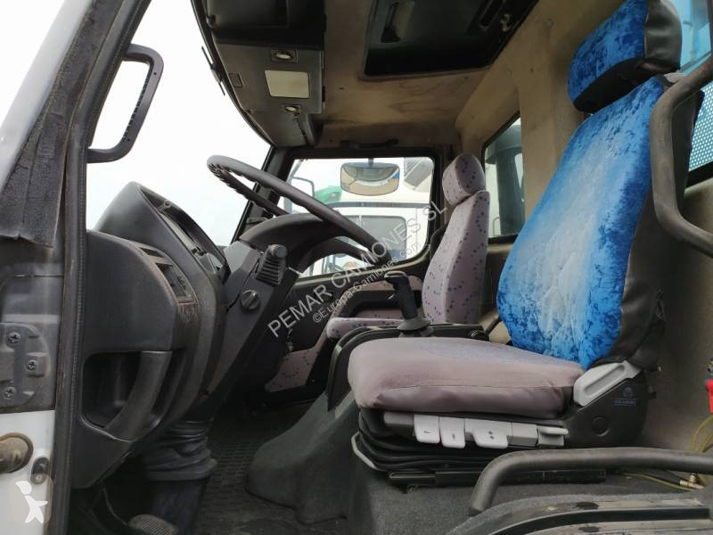 Camion ERF