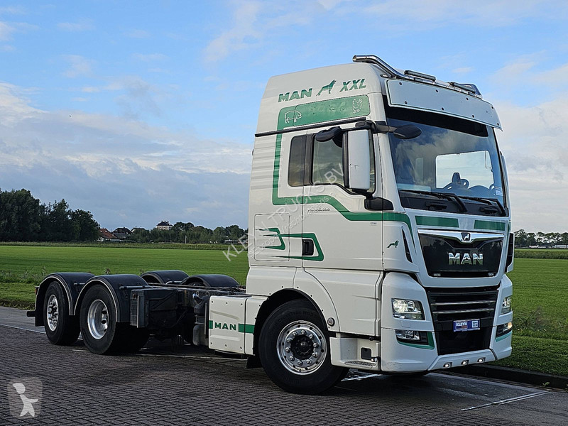 Camion MAN 26.500  XXL 6X2-4 LL WB420