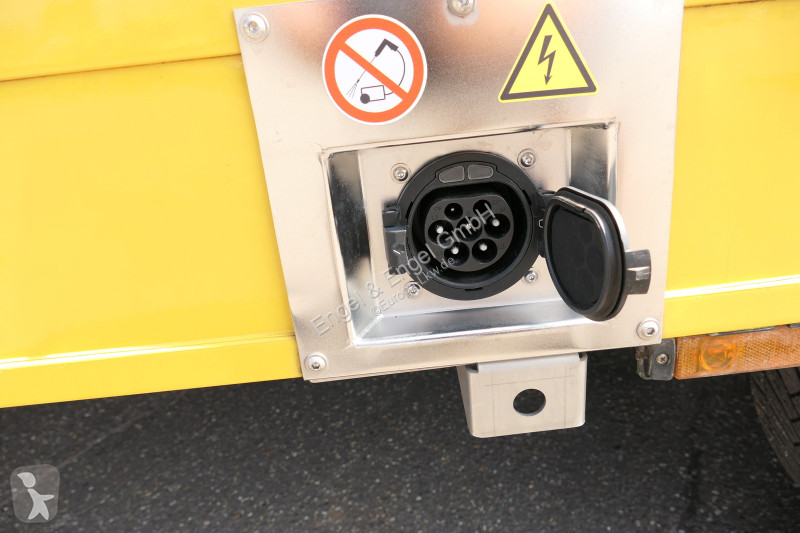 Camion Iveco Daily 35 S11 C30C ELEKTRO COC...