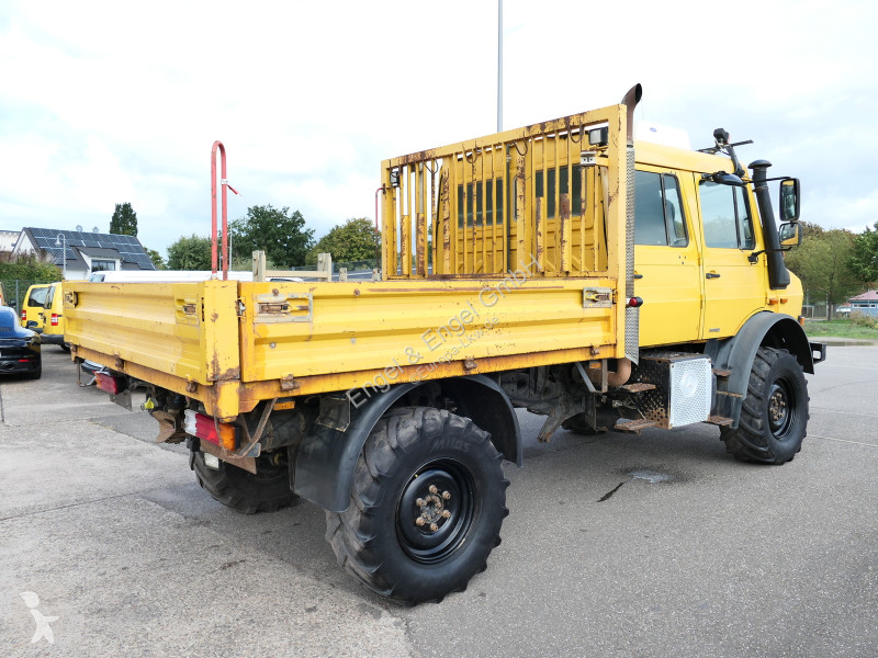 Camion Unimog U4000 437/25 DoKa AHK KLIMA...