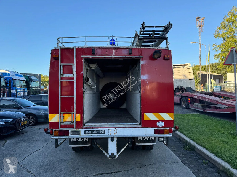 Camion MAN 13 4X2 IRE TRUCK