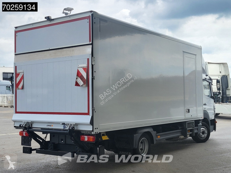 Vrachtwagen Mercedes 816 4X2 8tonner Thermo...