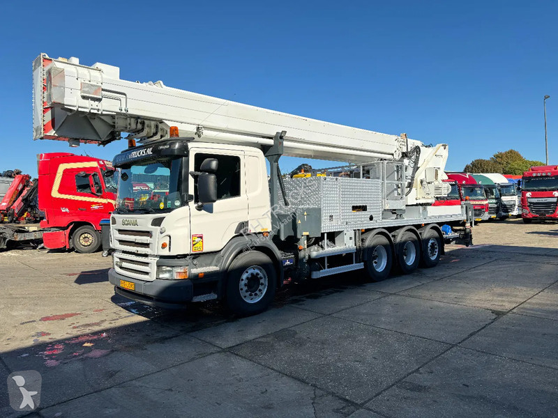 Kamion Scania P400 8X4 MUTITE J360 60METER EURO 5