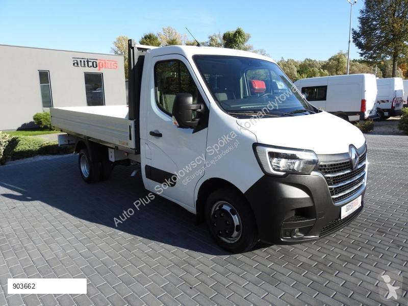 Véhicule utilitaire Renault MASTER SKRZYNIA...