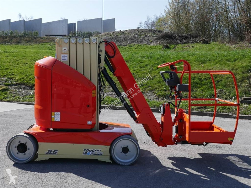 Piattaforma aerea JLG 12E Plus