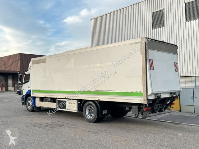 Kamion Mercedes 1824L Bi-Temp. Kühlkoffer 8,67m...