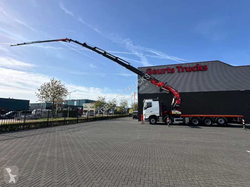 Camion Volvo 10X4 + FASSI F1650RAL.2.28 + JIB...