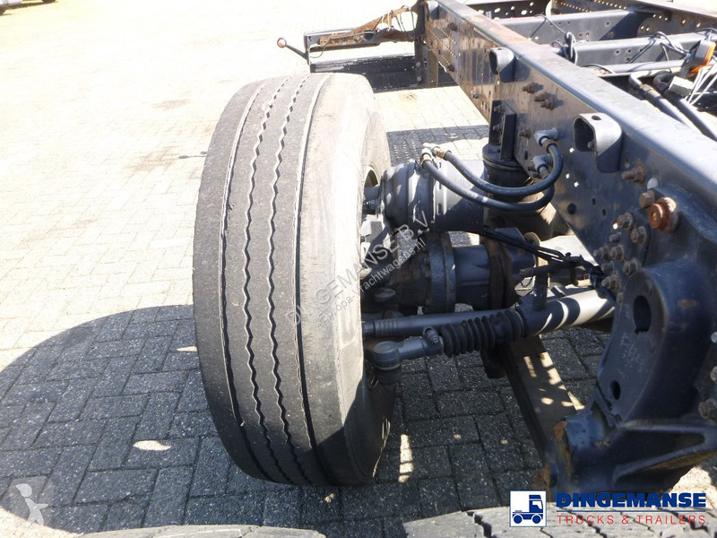 Kamion Renault 370 6x2 chassis + ADR