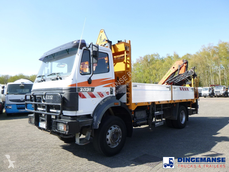 Camião Mercedes SK 4X2 + Palfinger PK13000
