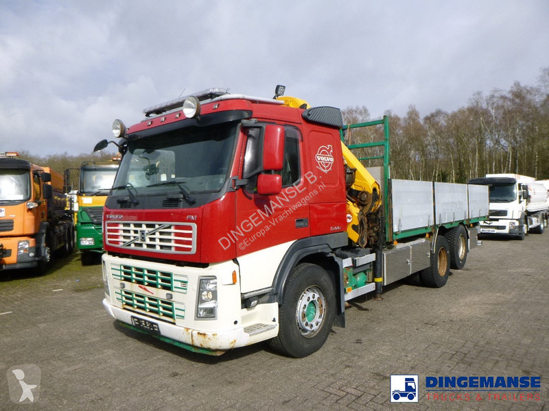 Camion Volvo 440 6x2 Euro 4 + Effer 350.11/6S