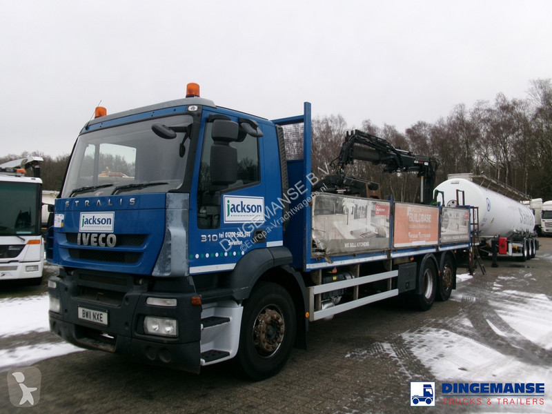 Camion Iveco 310 EEV 6x2 RHD + Atlas 120.2E