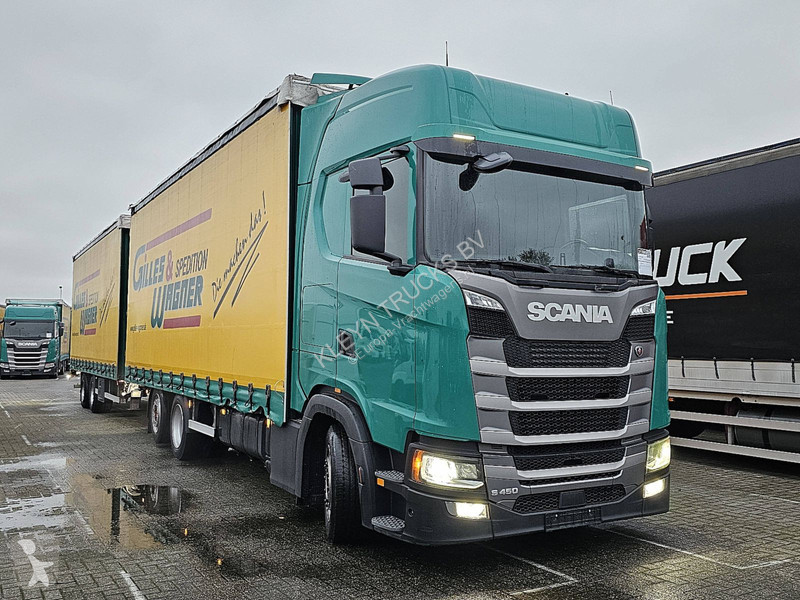 Vrachtwagen Scania S450 6X2*4 RET. FORKLIFTC
