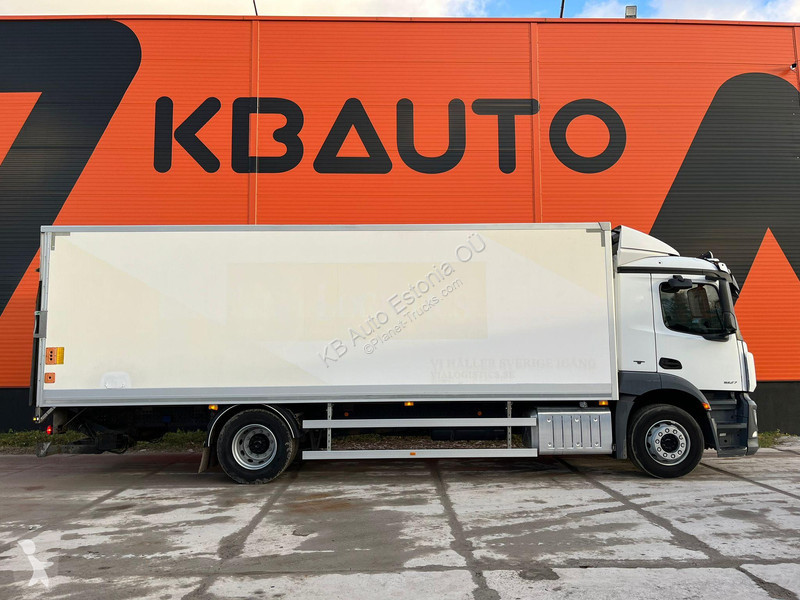 Kamion Mercedes 1827 4x2 BOX L=7560 mm
