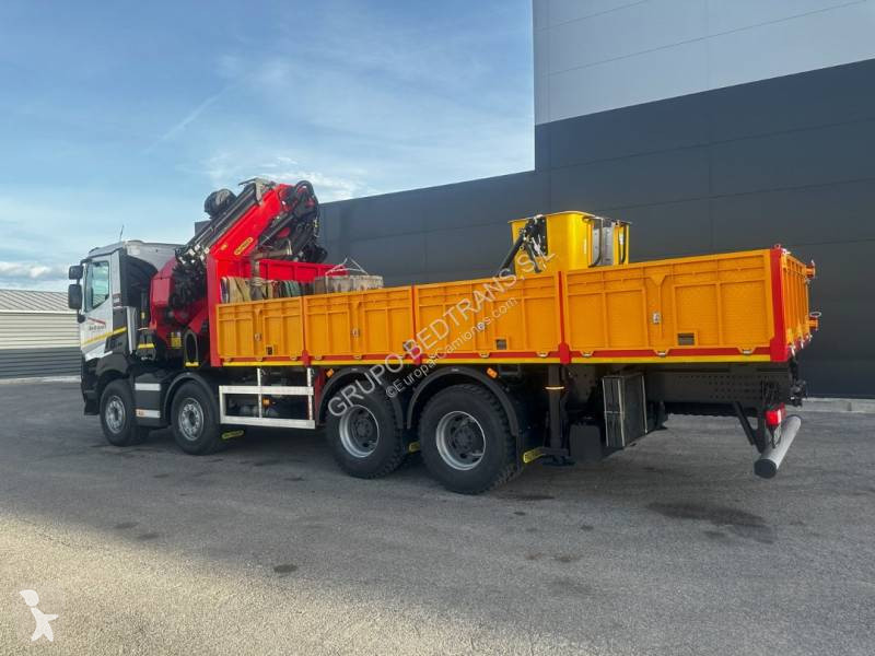 Kamion Renault Con pluma
