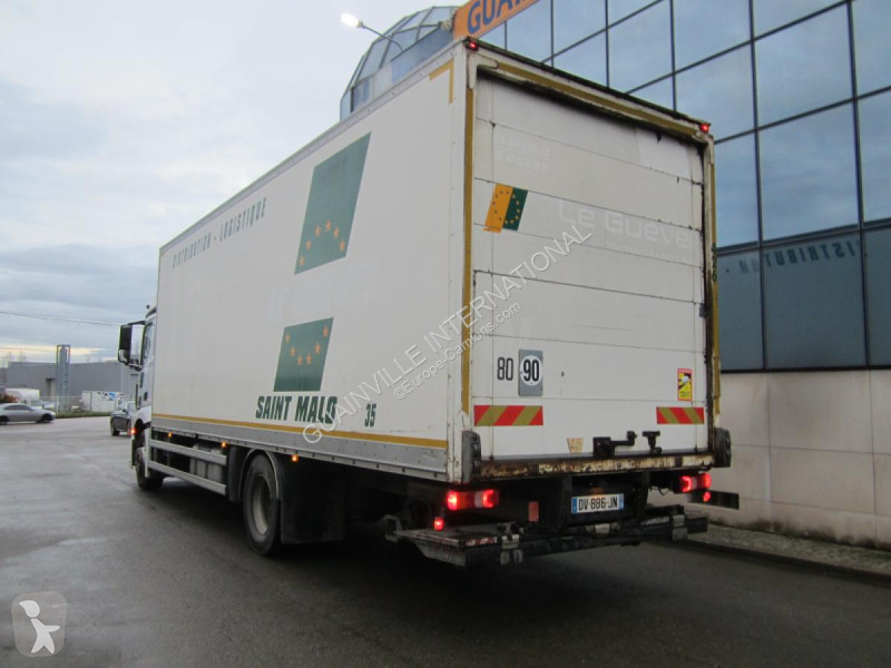 Camion Mercedes 1833