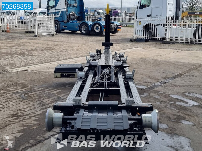 Lastbil  Hyva 20-65 S Hooklift 8X4 HYVA 20-65 S...