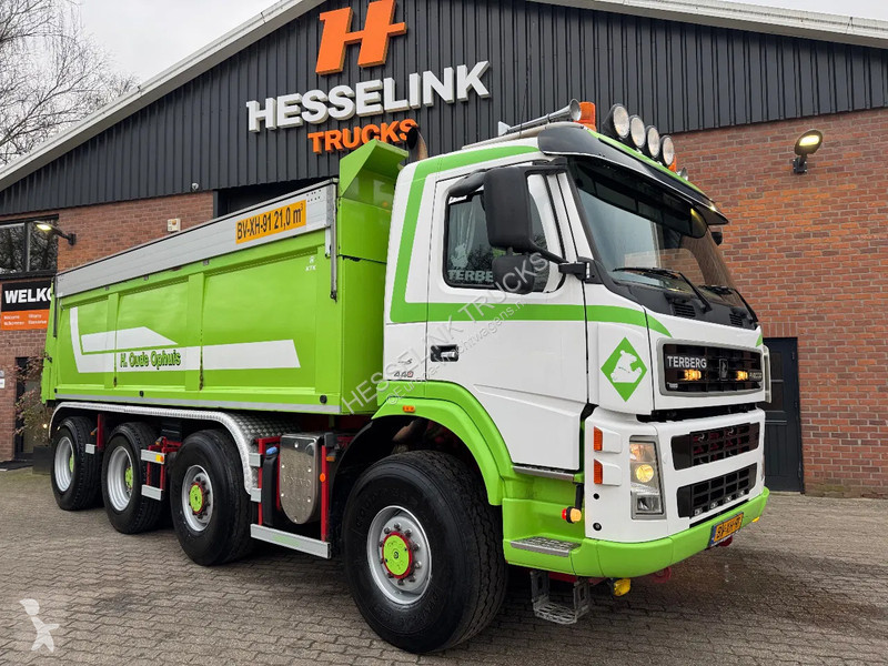 Kamion Terberg FM 2000 8X8 21m3 Isolated Hardox...