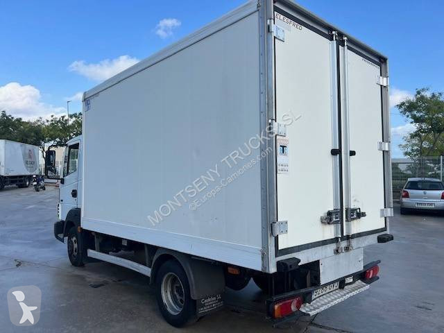 Camion Nissan