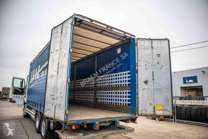 Kamion Mercedes ACTROS...