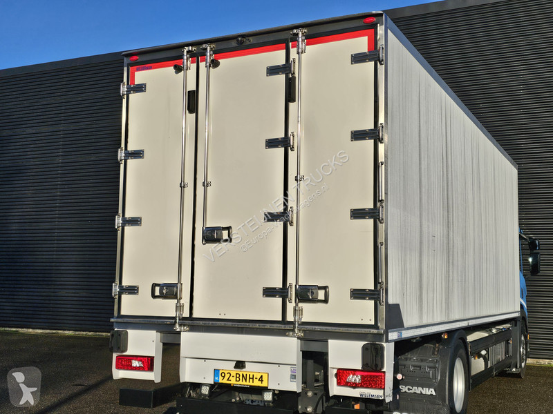 Kamion Scania P250 4X2 / FRIGOBOCK / BW