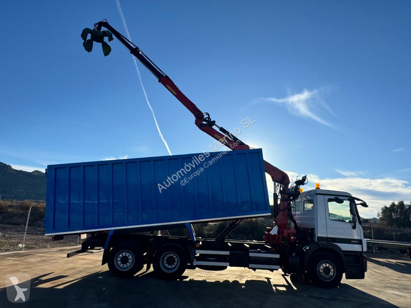 Camion Mercedes ACTROS 2541