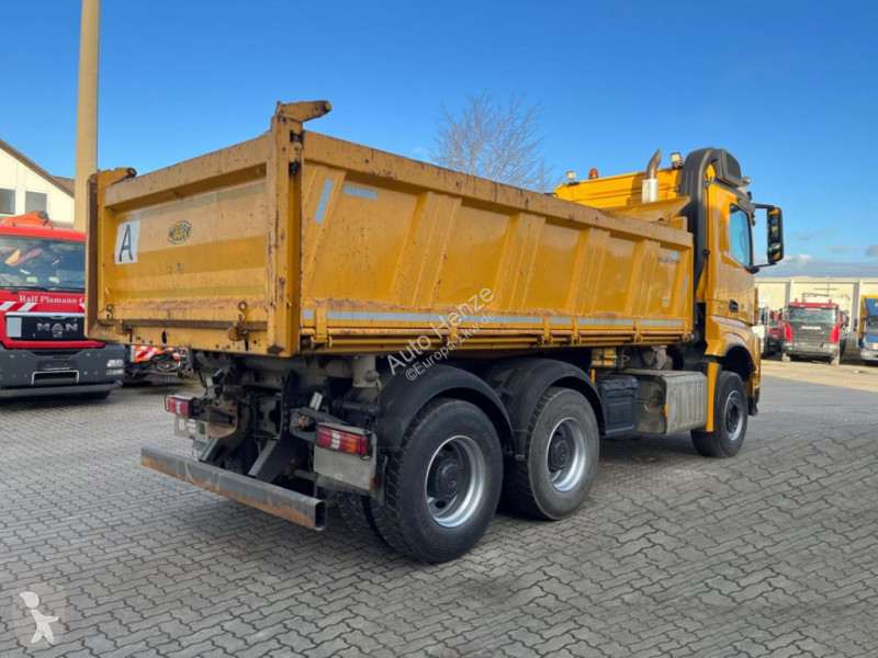 Kamion Mercedes Arocs 2663 6x4 3-Achs Kipper...