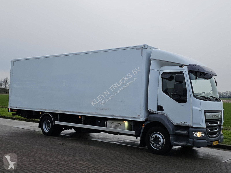 Camion DAF 290 11.9T BOX: 7.8M LIFT