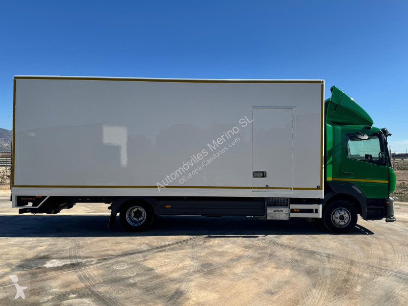 Kamion Mercedes ATEGO 1018