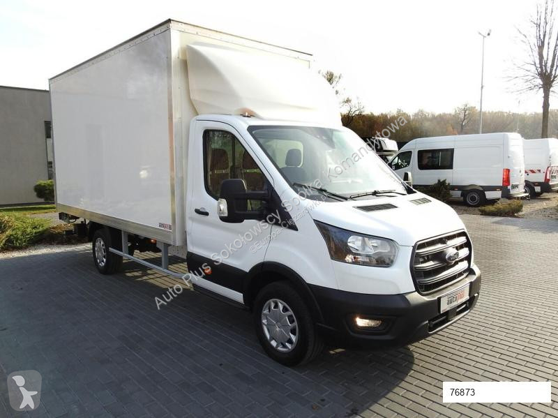Camion Ford TRANSIT KONTENER WINDA 8 PALET...