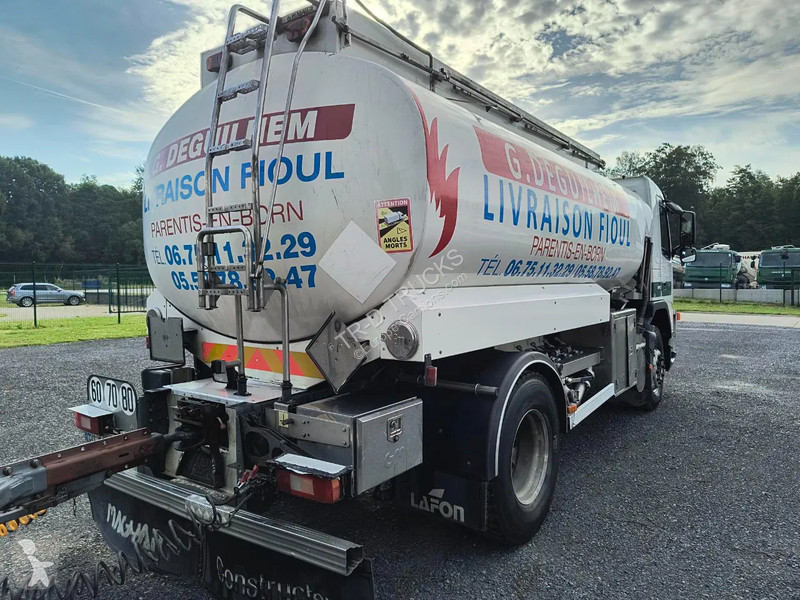 Camion Volvo 440 13000L FUEL / CARBURANT - 4 COMP