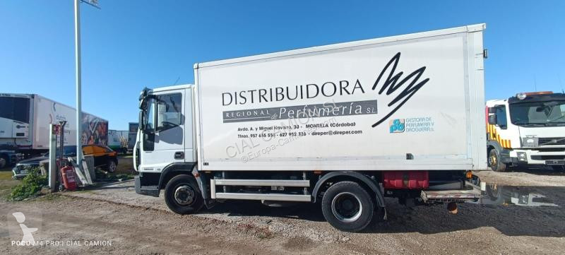 Kamion Iveco 100E22