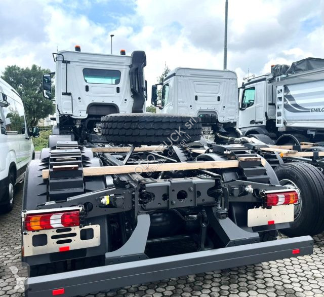 Camion Mercedes AROCS 4151 K 8X4/4