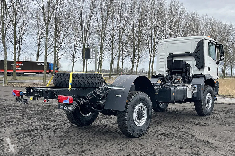 Kamion MAN 18.250 BB CH Chassis Cabin (17 units)