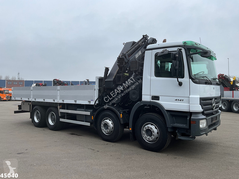 Camion Mercedes 4141 8x4 manual Hiab 32...