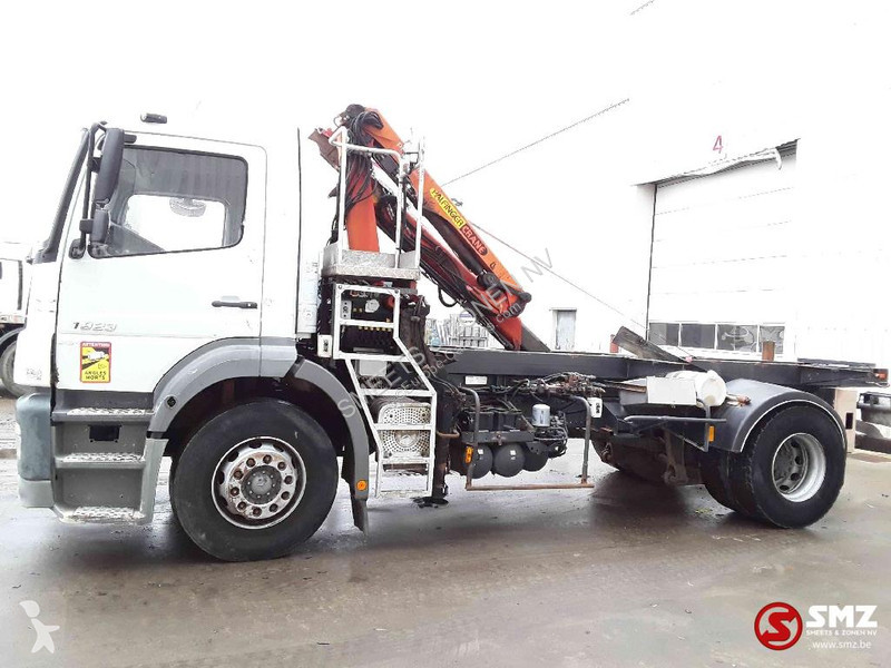 Camion Mercedes 1823 Palfinger pk4501