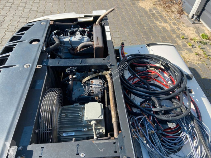 Kamion  CARRIER SUPRA 1150 MT/950MT/850MT/850 5...
