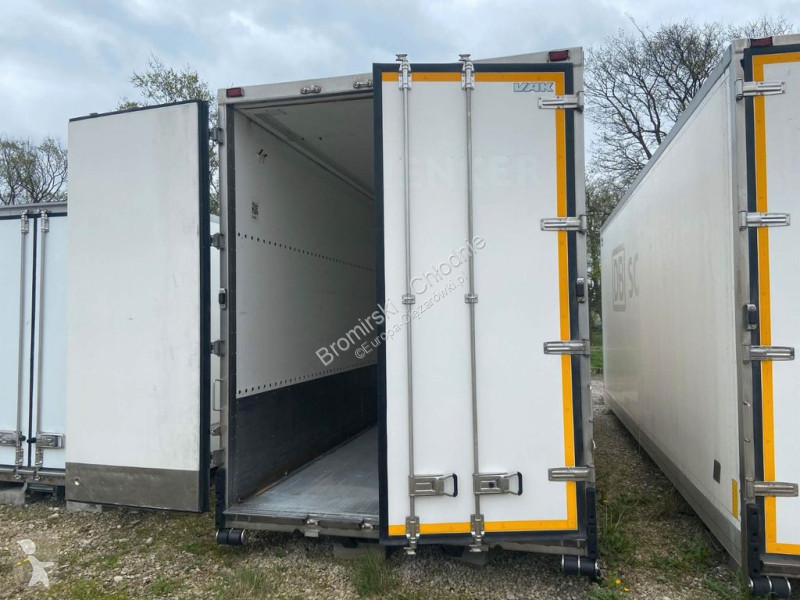 Camion  KUHLKOFFER VAK OHNE AGREGAT