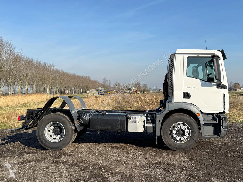 Lastbil MAN 18.250 BB CH Chassis Cabin (RHD)